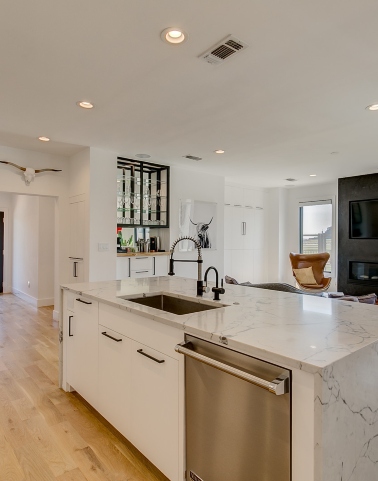 A beautiful kitchen and living space.